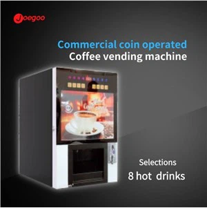Cafeteira com dispensador de água quente