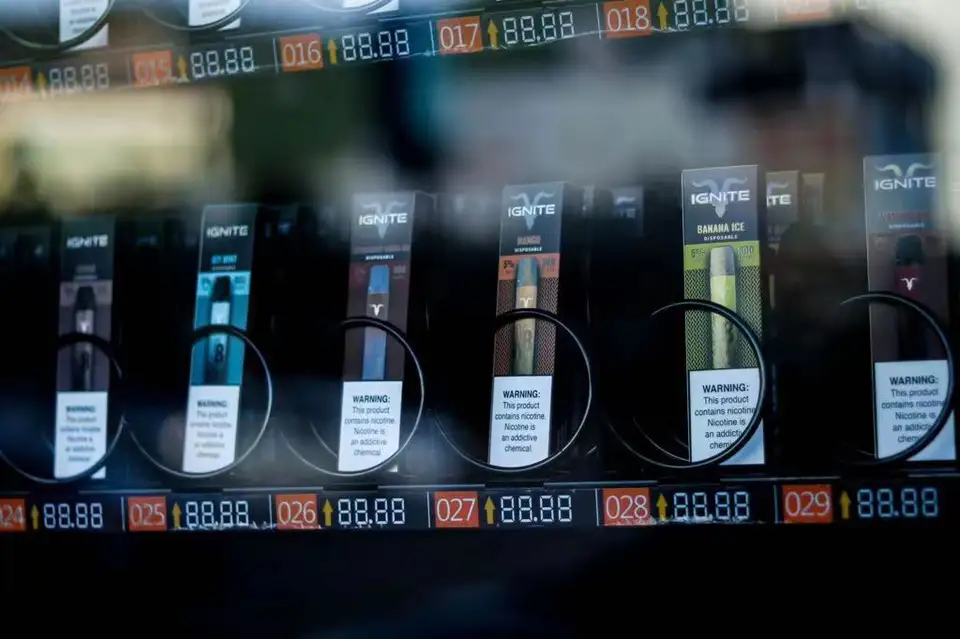 Cigarette Vending Machine